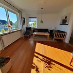 Lovely With Views Of Fields Σπίτι διακοπών