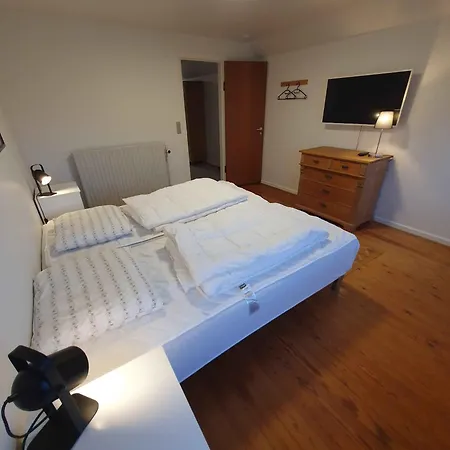 Lovely With Views Of Fields Casa vacanze