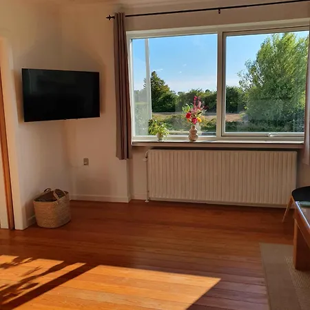 Lovely With Views Of Fields Casa vacanze Lebol